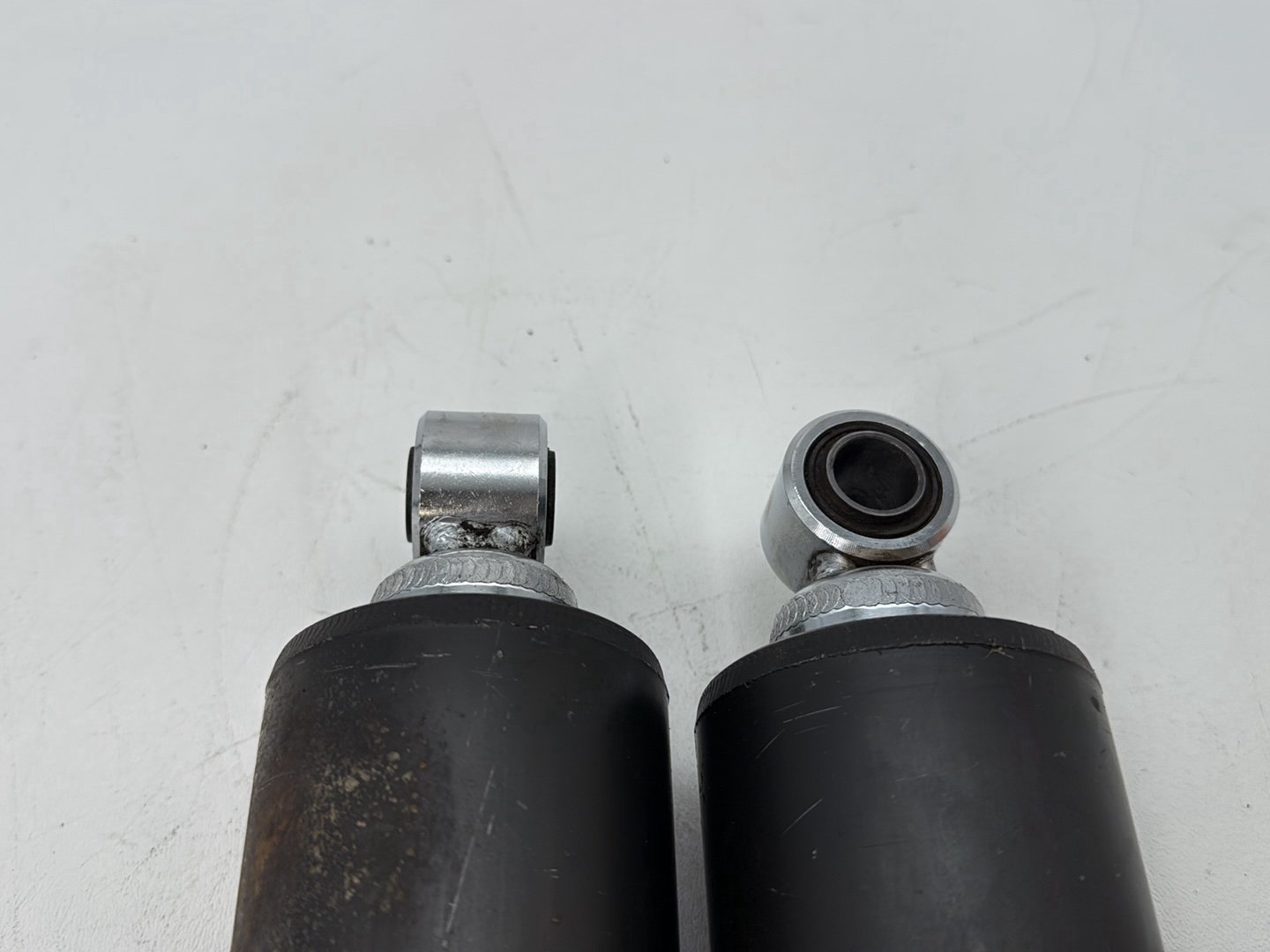 1991 Harley Heritage Softail Classic FLSTC OEM Rear Left Right Shock Absorbers