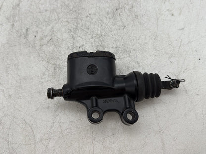 2009 Harley Street Glide Touring FLHX OEM Rear Brake Master Cylinder Reservoir