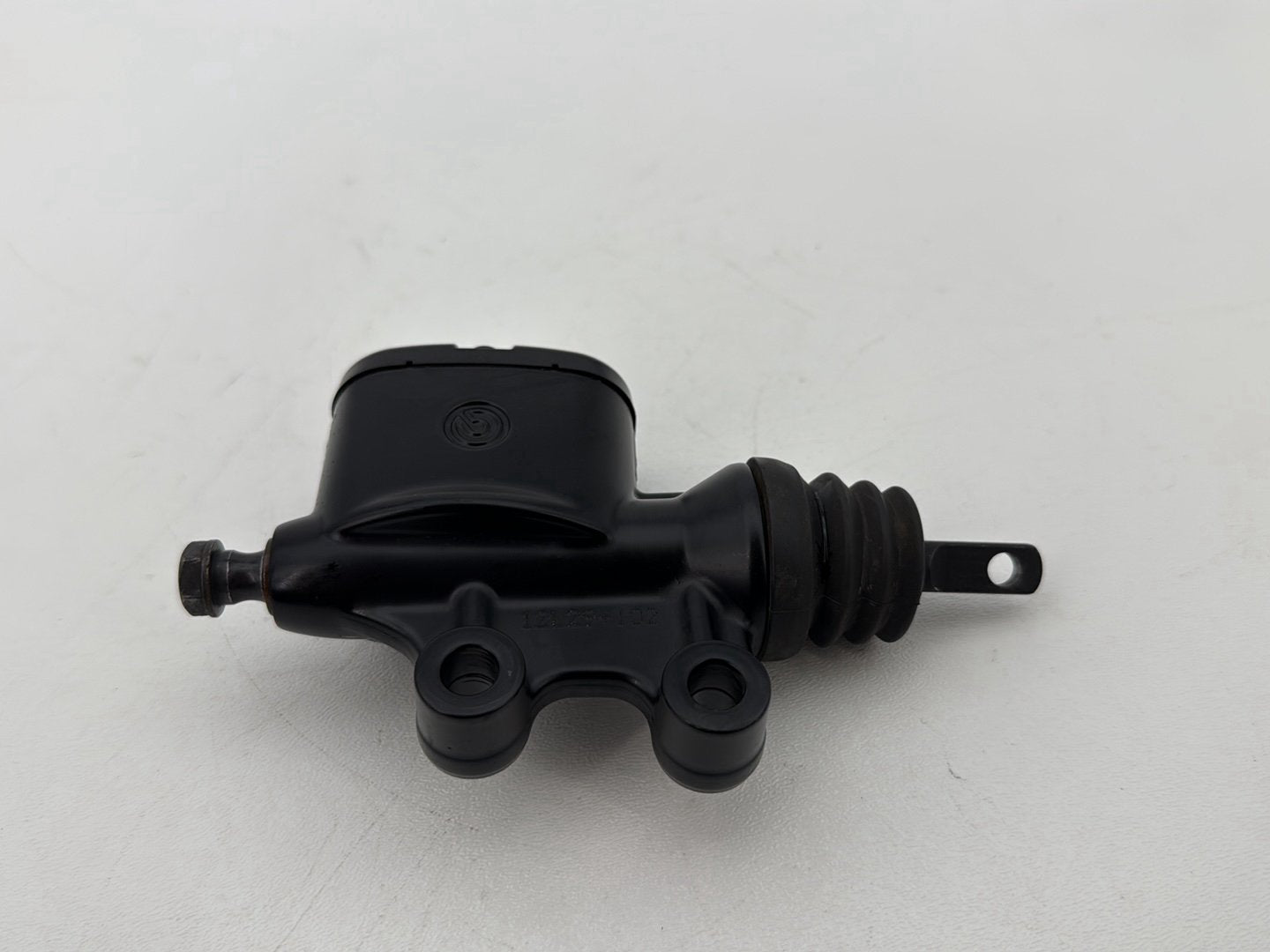 2013 Harley Street Glide Touring FLHX OEM Rear Brake Master Cylinder Reservoir