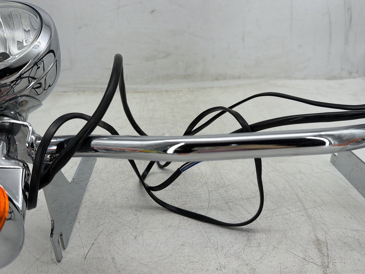 2007 Harley Electra Glide Touring OEM Front Turn Signal Indicators Aux Light Bar