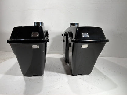 2009 Harley Road King Touring Police OEM Left Right Saddlebags Luggage NOKey