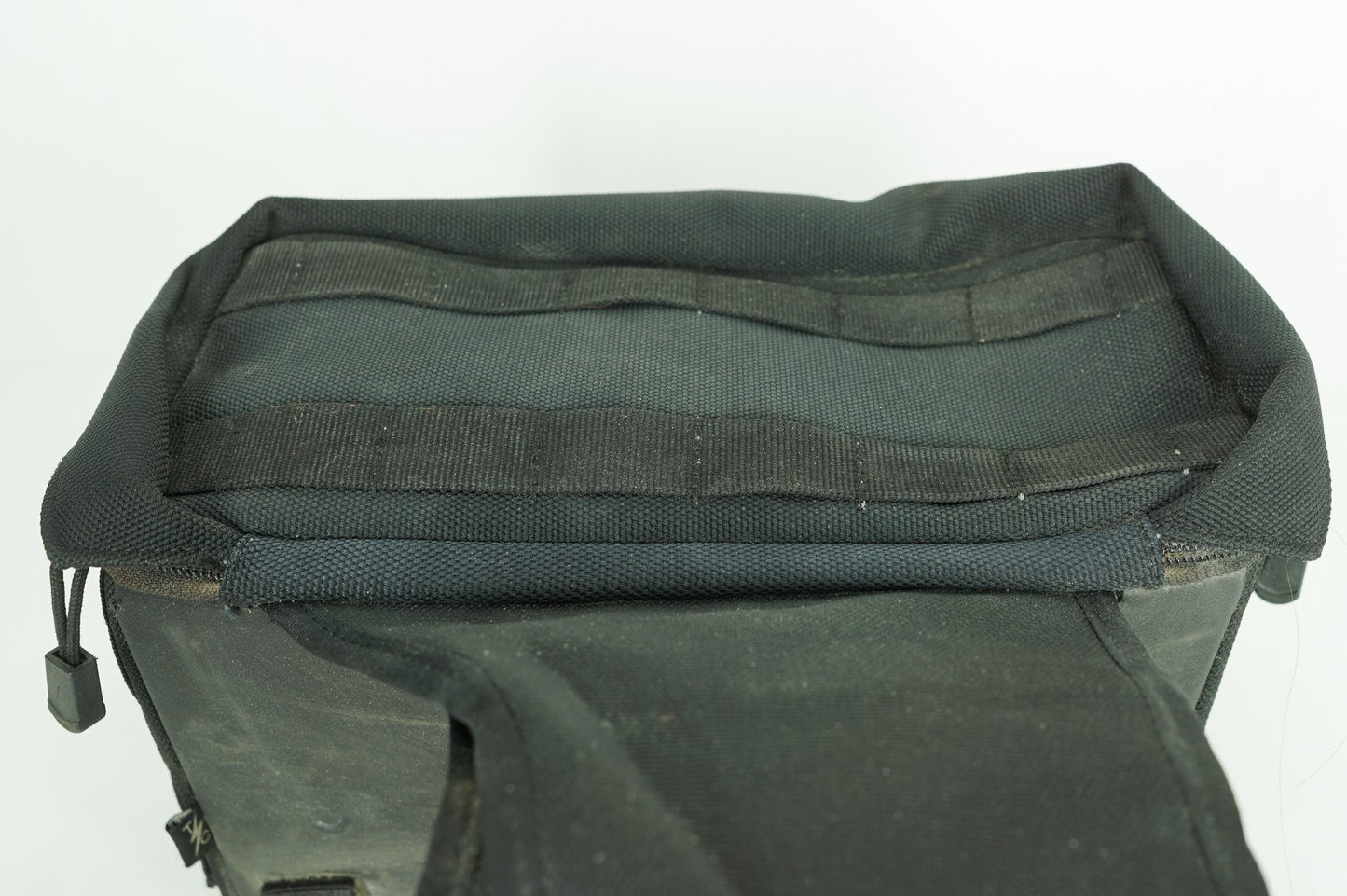 2007 - 2017 Harley-Davidson Dyna Street Bob Left Right Saddlebags Luggage NOKey Thrashin Supply