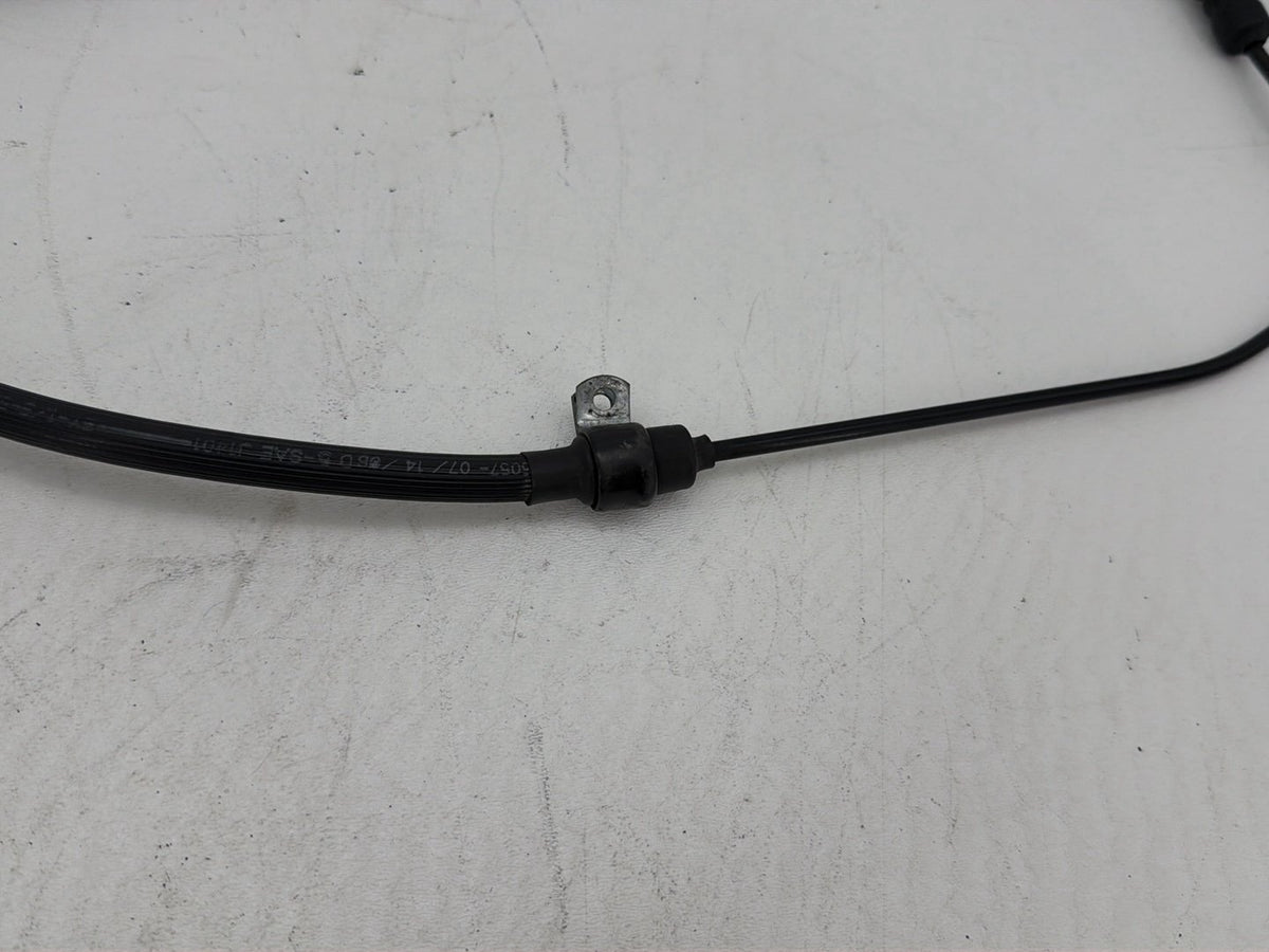 2007 Harley Dyna Street Bob FXDBI OEM Front Brake Hose Line Pipe