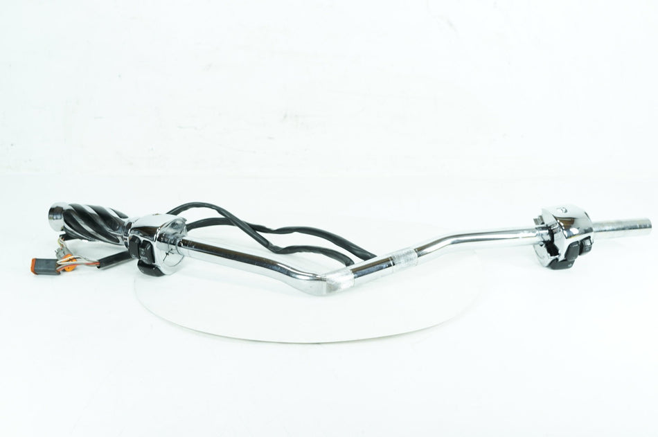 1999 - 2006 Harley-Davidson Softail Deuce Handlebars Left Right Switches Controls 56188-00