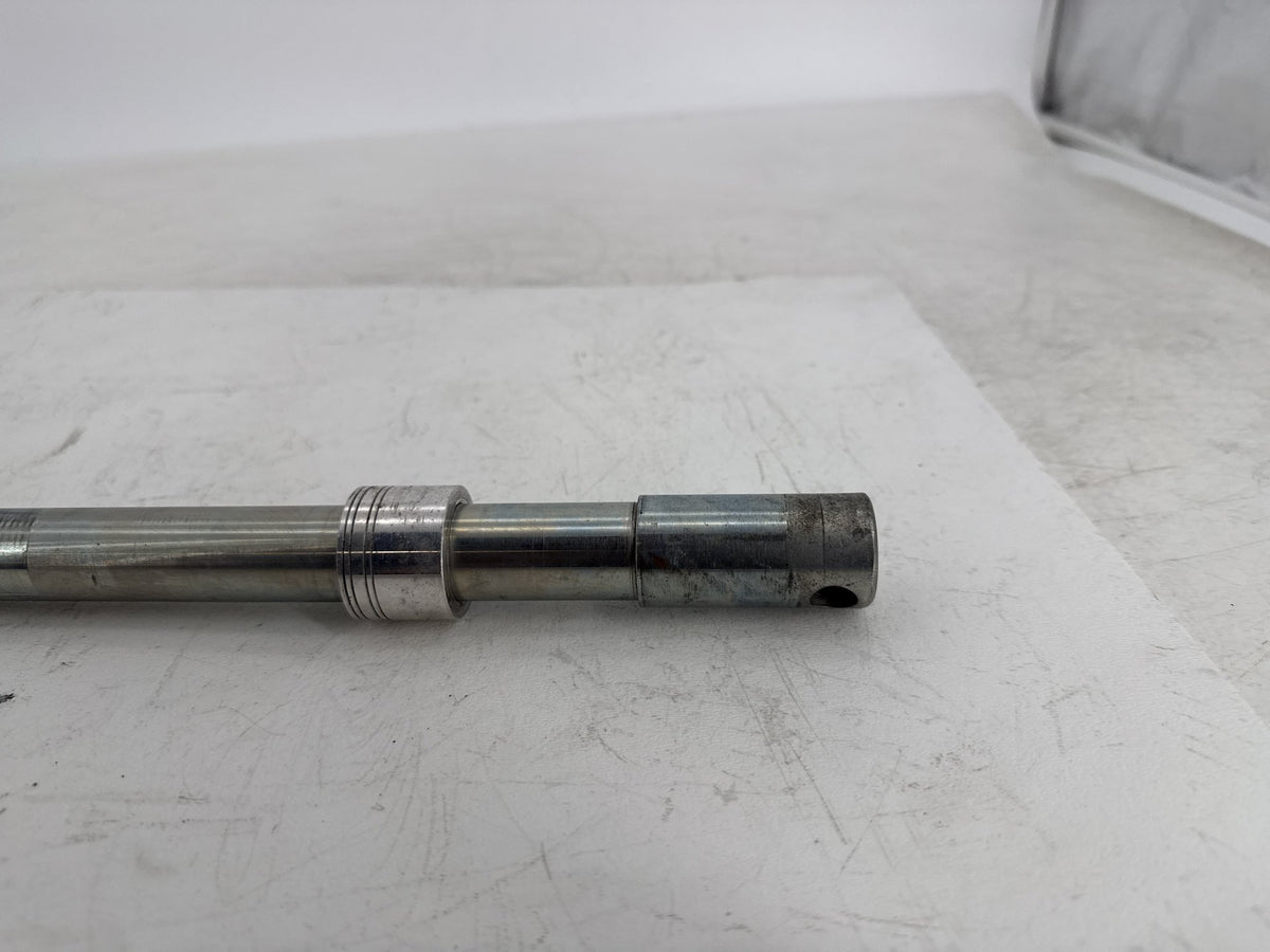 2013 Harley Street Glide Touring FLHX OEM Front Wheel Axle Bolt Shaft