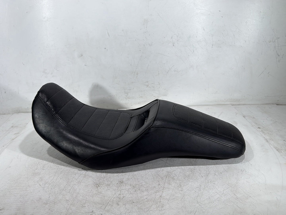 2014 Harley Dyna Low Rider FXDL OEM Passenger Rider Driver Seat Saddle