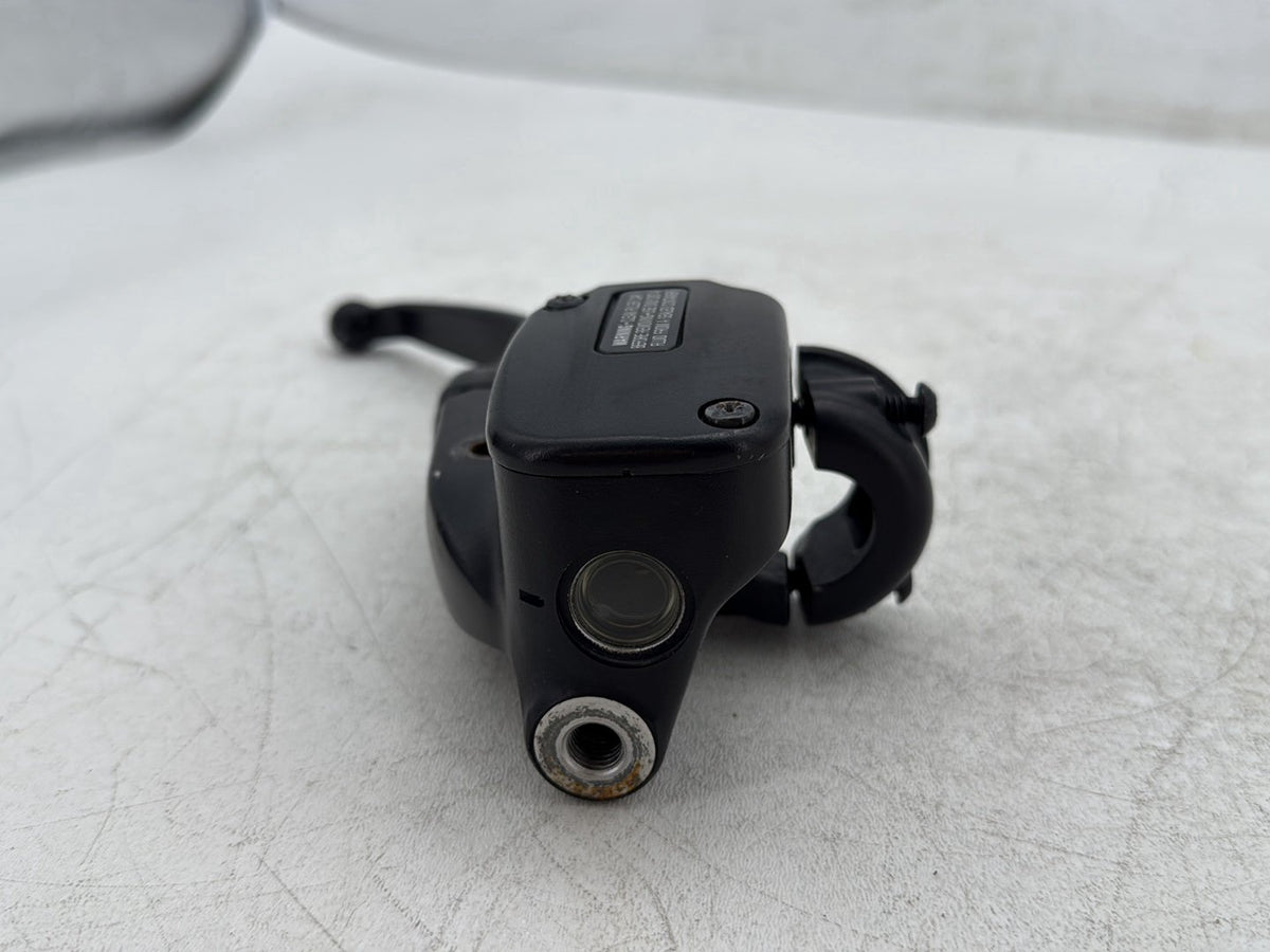 2019 Harley Softail Street Bob FXBB OEM Front Right Brake Lever Master Cylinder
