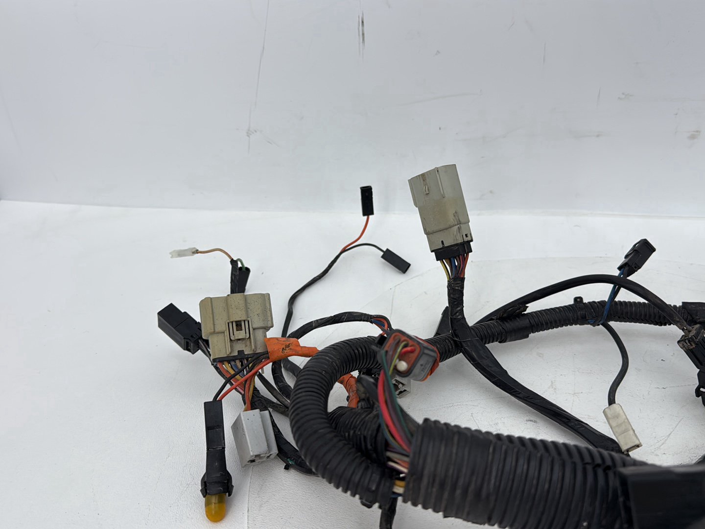 2007 - 2011 Harley-Davidson Touring Electra Glide Ultra Front Sub Wiring Harness Loom Interconnect 70232-10