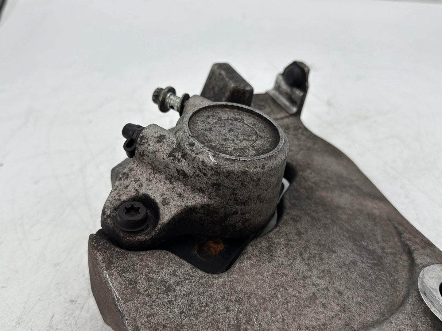 1996 Harley Electra Glide Touring FLHT OEM Rear Back Brake Caliper w/ Bracket