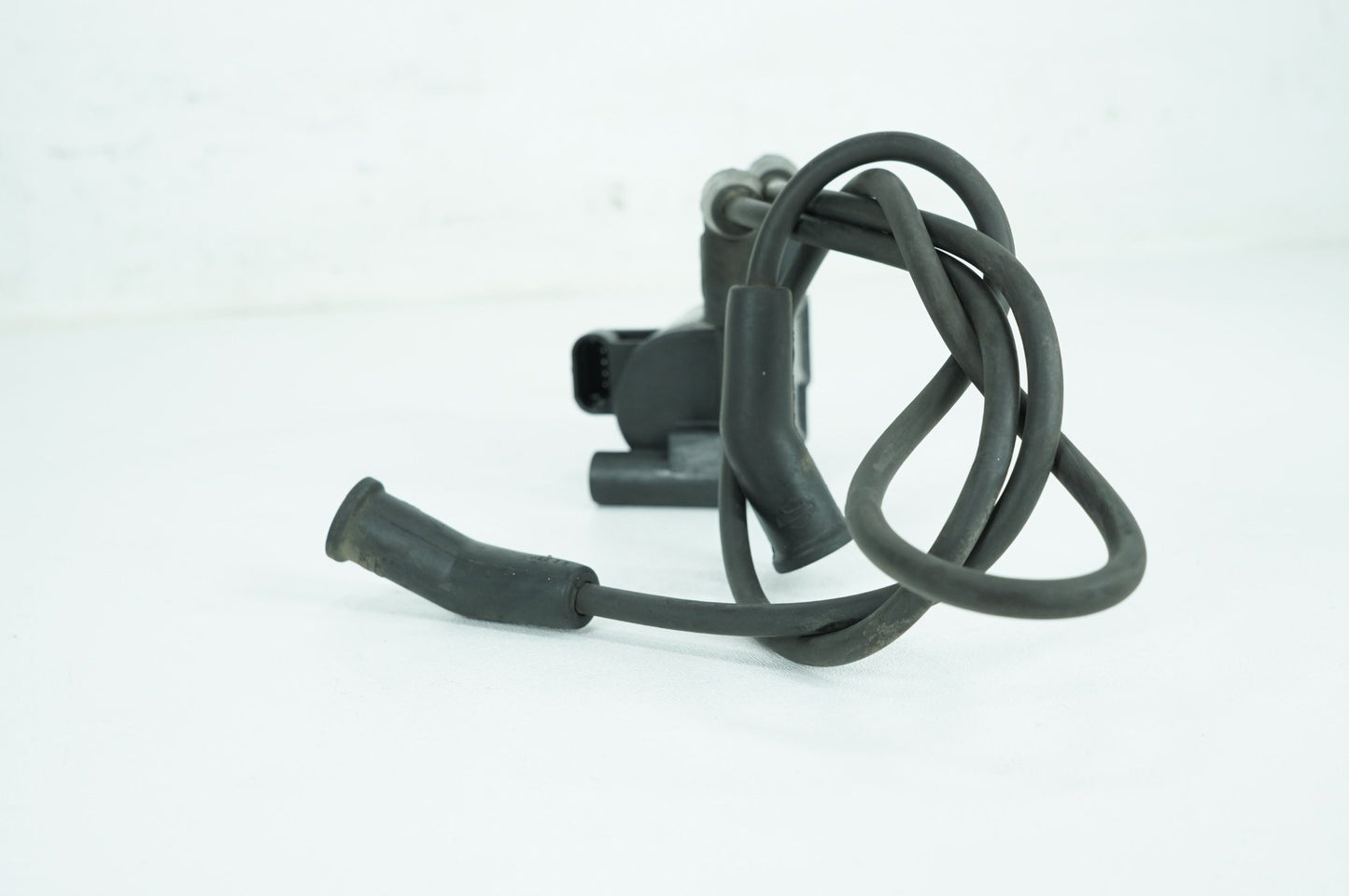 2007 - 2011 Harley-Davidson Touring Street Glide Ignition Coil Spark Plugs Cable 31696-07A