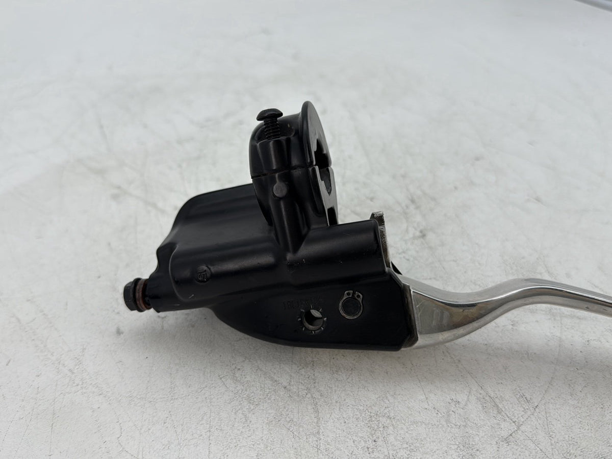 2018 Harley Electra Glide Touring Ultra Front Right Brake Lever Master Cylinder