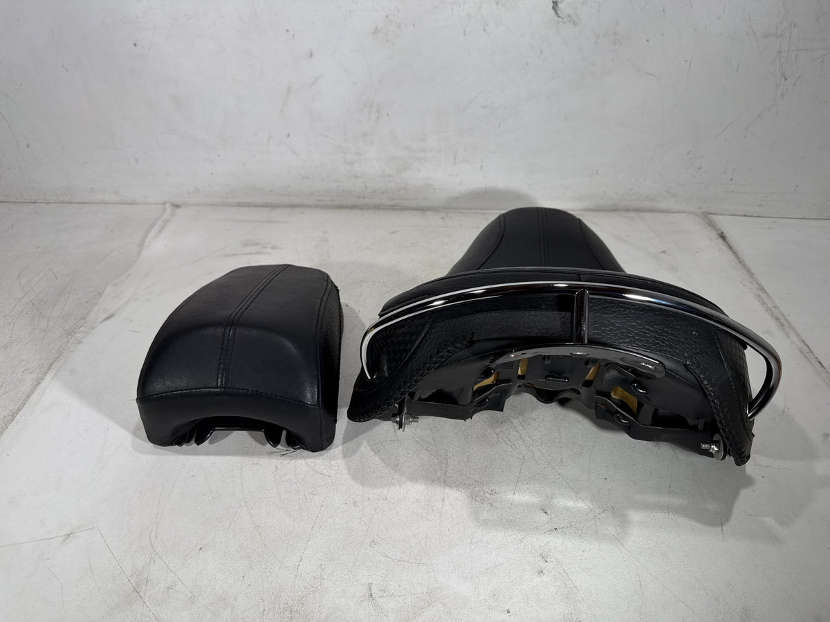 2011 Harley Softail Deluxe FLSTN OEM Passenger Rider Driver Seat Saddle
