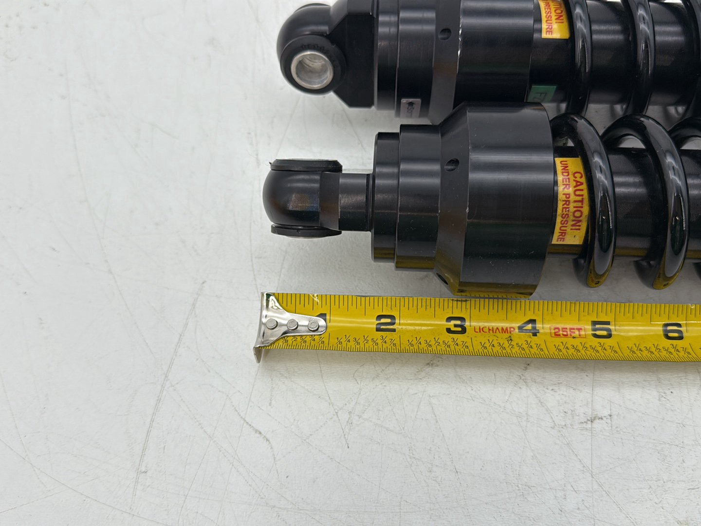 2005 Harley Touring FLHRCI Road King Classic OEM Rear Left Right Shock Absorbers