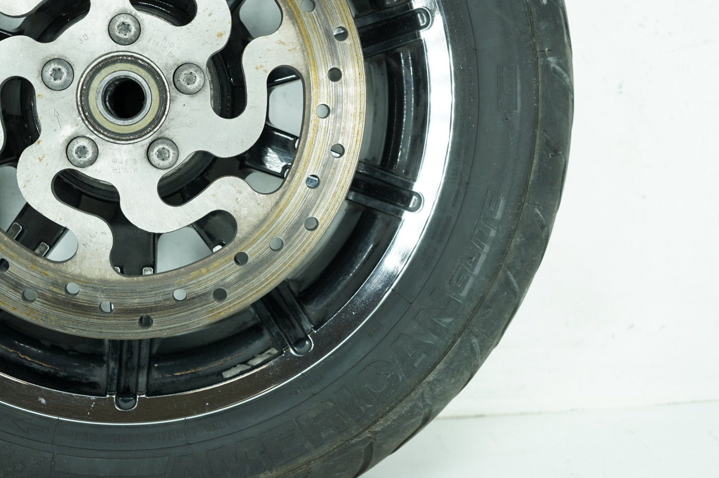 2008 - 2016 Harley-Davidson Touring Electra Glide Ultra Rear Wheel Rim Tire 40900213