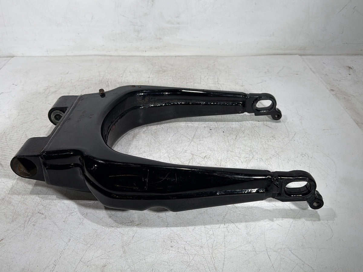 2010 Harley Electra Glide Touring Ultra OEM Rear Fork Swingarm Swing Arm