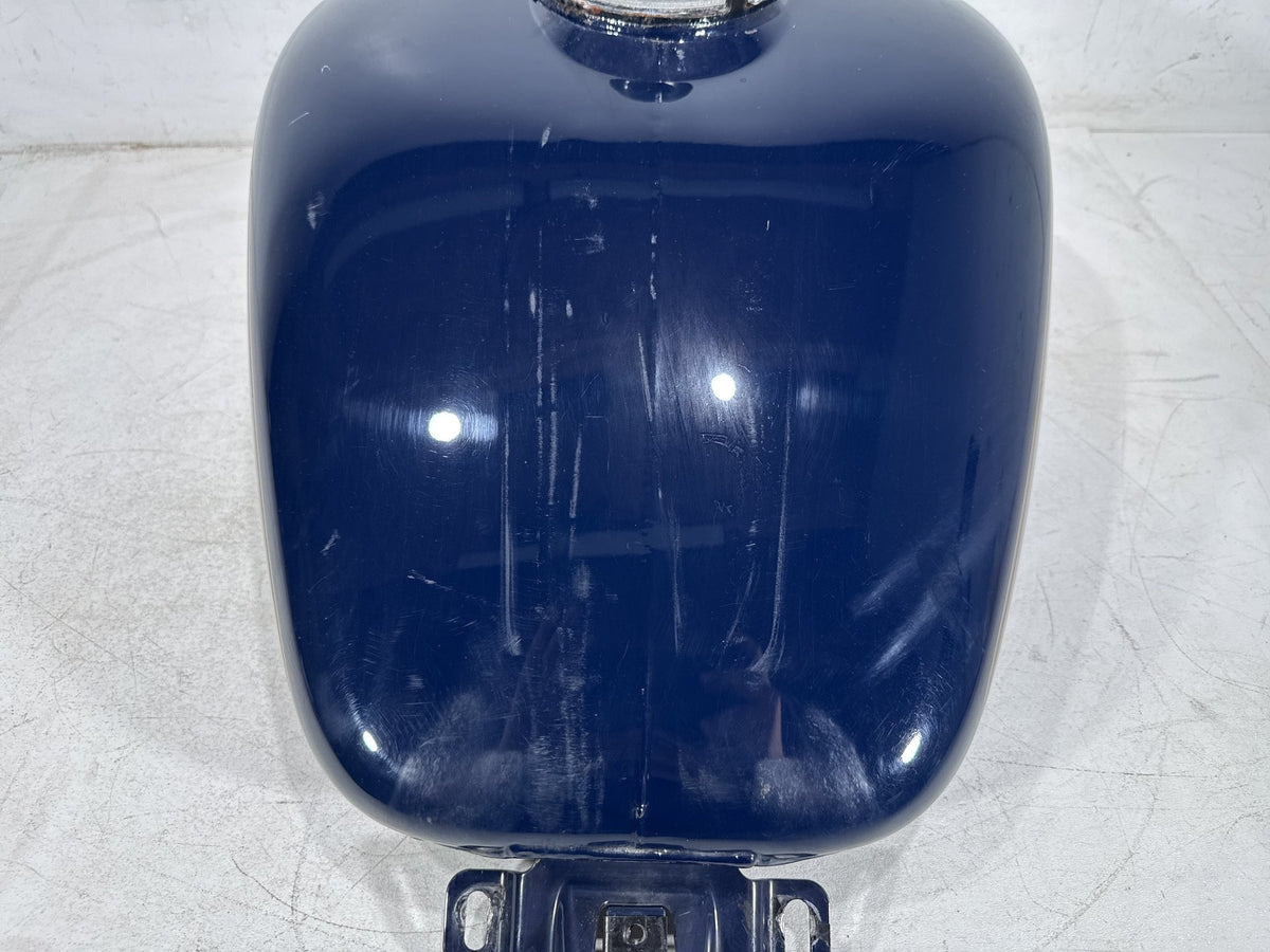 2011 Harley Electra Touring Police OEM Fuel Gas Tank Gasoline Reservoir & Pump