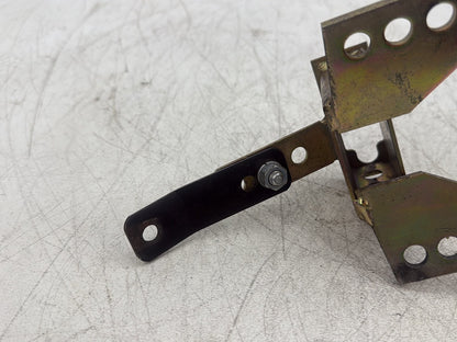 2004 Harley Road King Touring Custom FLHRSI OEM Driver Rider Backrest Bracket Mount 52589-09A