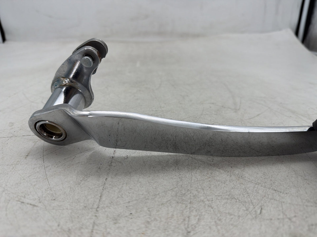 2013 Harley Electra Glide Touring FLHTCU OEM Foot Brake Control Lever Pedal