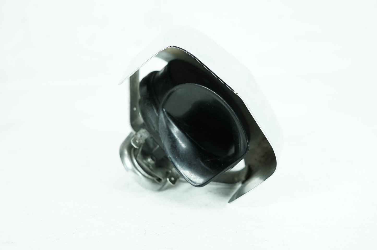 2007 - 2012 Harley-Davidson Softail Custom Horn Signal Klaxon Chrome Cover 69012-93A