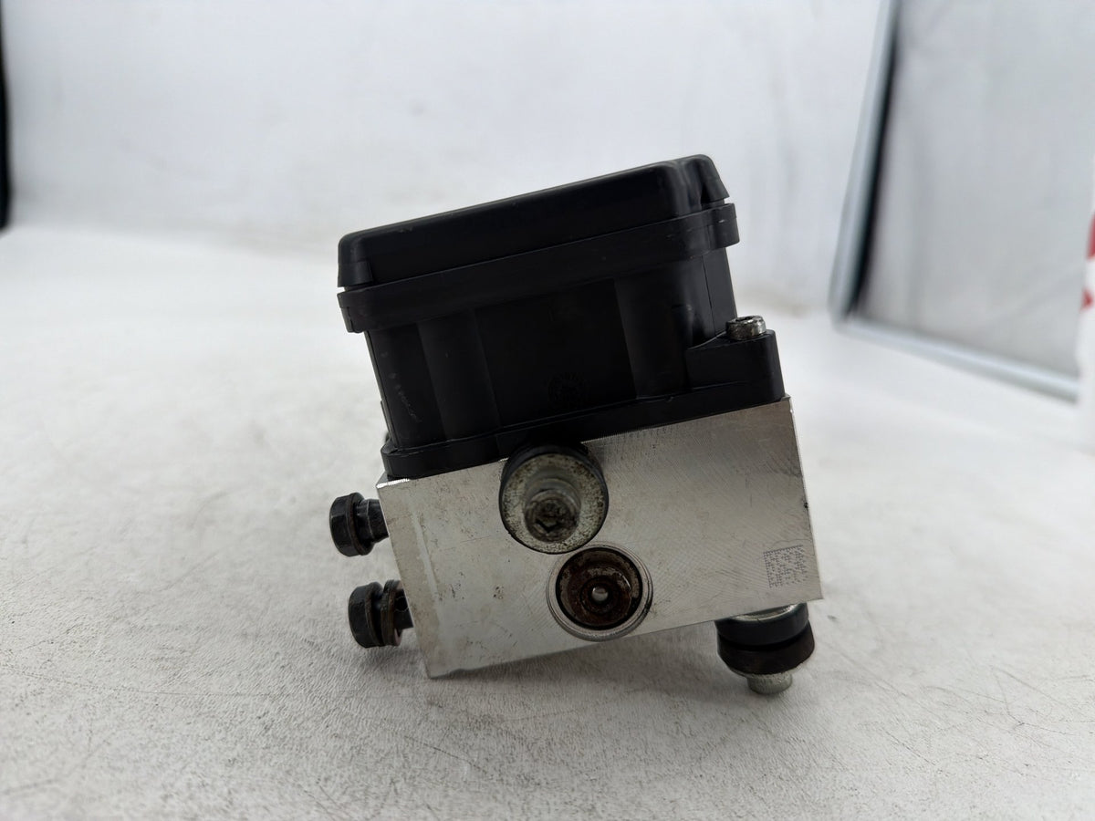 2012 Harley Electra Glide Touring Ultra OEM ABS Brake Pump & Control Module