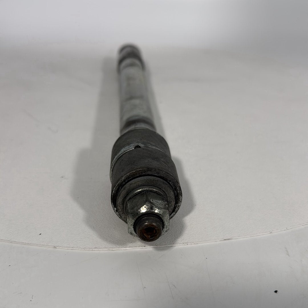 1999 - 2006 Harley-Davidson Touring Electra Glide Classic Front Wheel Axle Bolt Shaft 43364-00