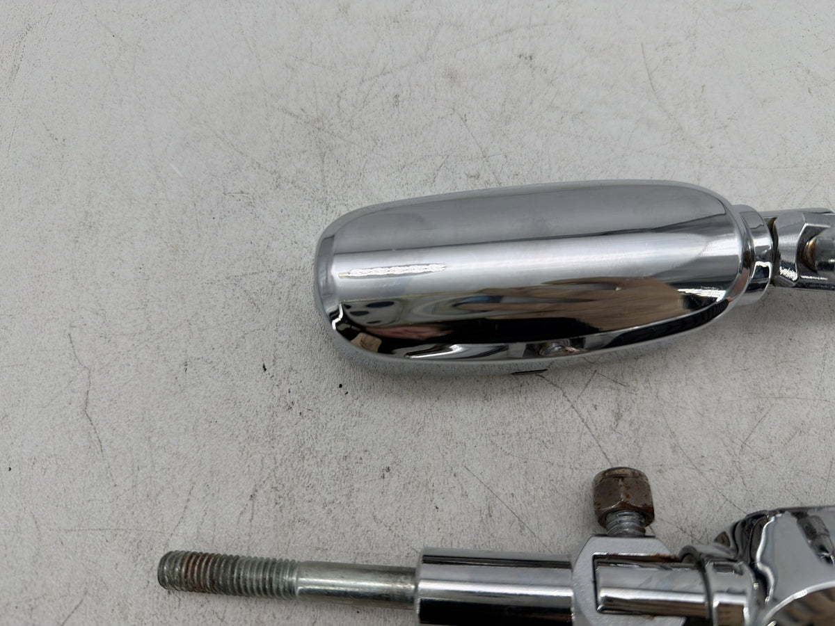2003 Harley Softail Deuce FXSTDI OEM Passenger Left & Right Foot Pegs