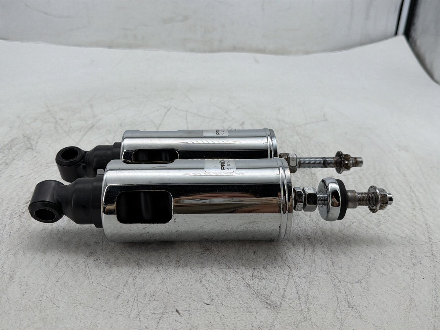 2011 Harley Heritage Softail Classic FLSTC OEM Rear Left Right Shock Absorbers