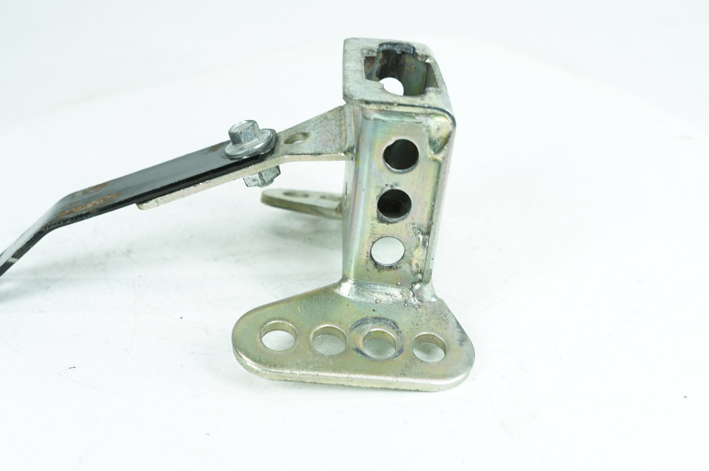 1999 - 2006 Harley-Davidson Touring Electra Glide Classic Driver Rider Backrest Bracket Mount 52589-09A 52589-09A