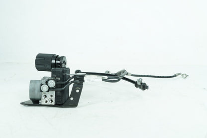 2018 - 2024 Harley-Davidson Softail Sport Glide ABS Brake Pump & Control Module 41100044C