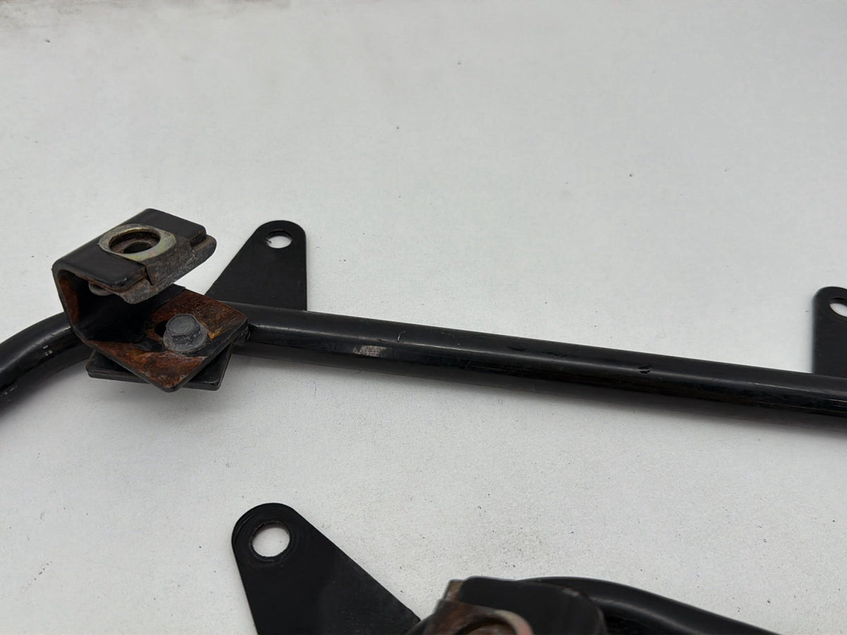 05 Harley Softail Springer FLSTSCI OEM Rear Left Right Saddlebag Guard Rails Bar
