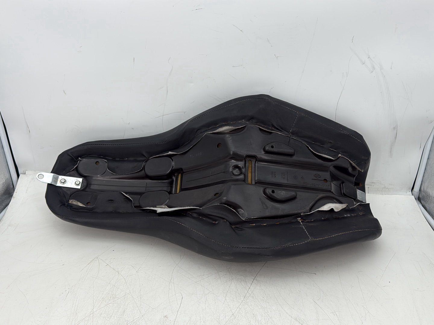 2008 Harley Dyna FXDL Low Rider Anniversary OEM Passenger Rider Driver Seat Saddle