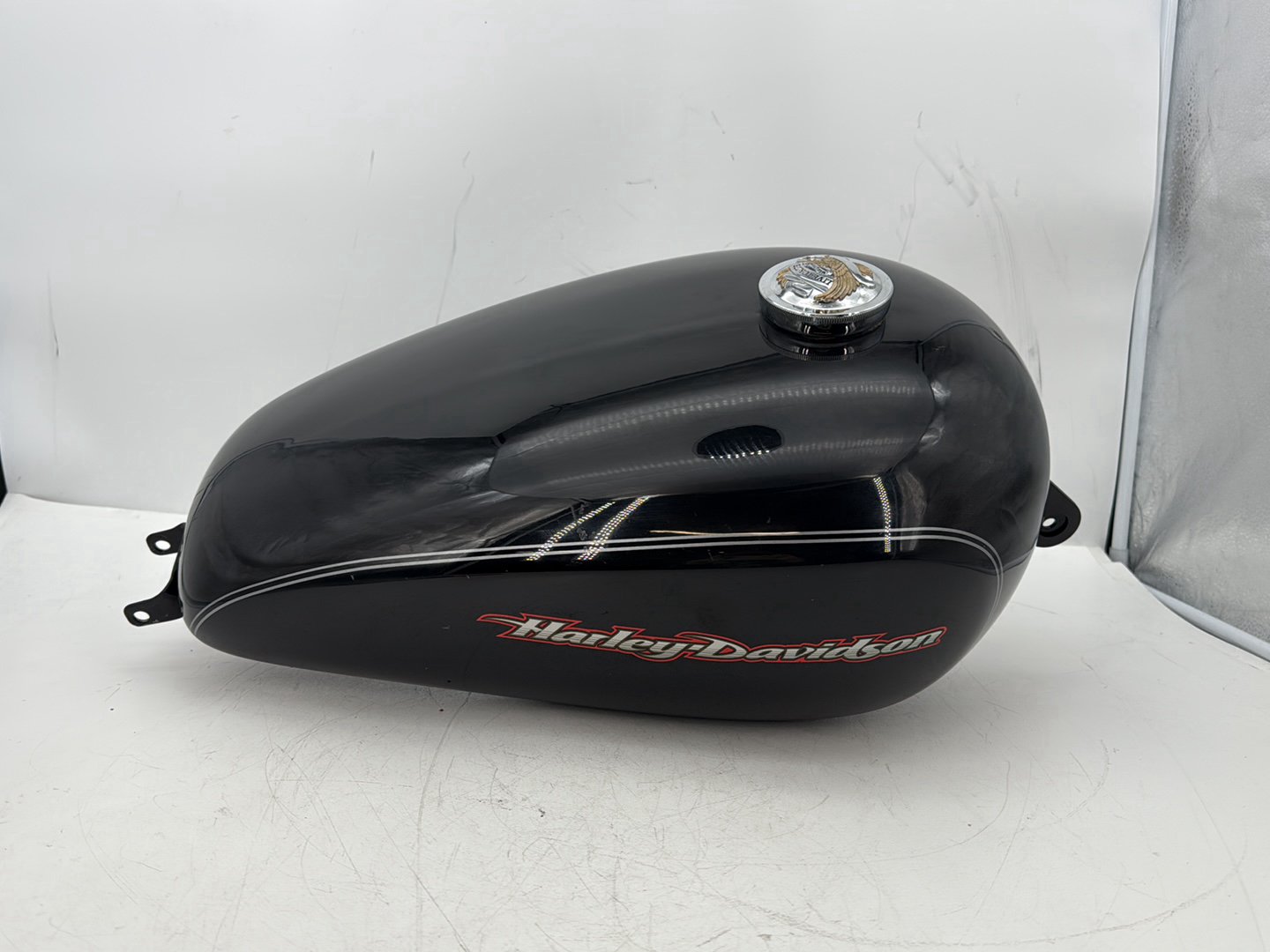 2006 Harley Sportster XL883C 883 Custom OEM Fuel Gas Tank Gasoline Reservoir