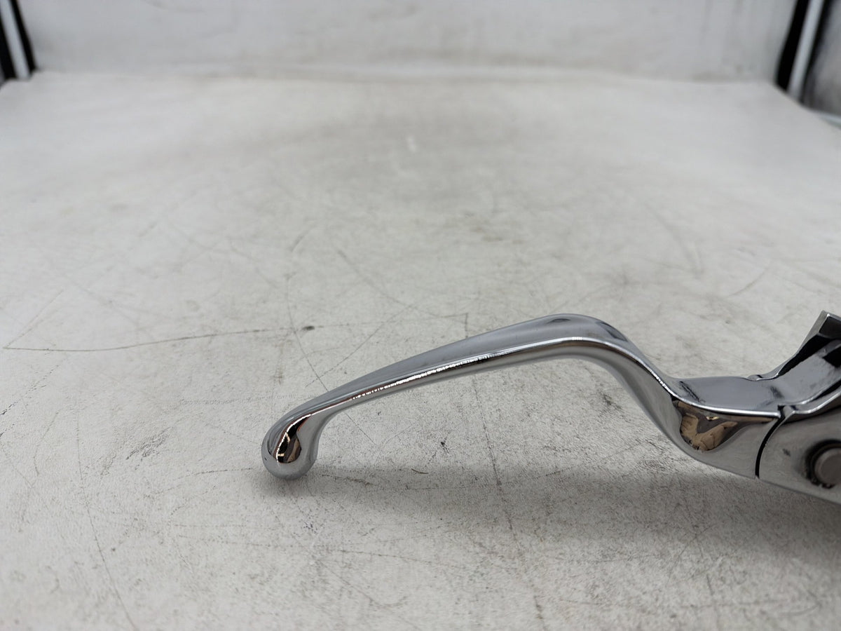 2004 Harley Electra Glide CVO Eagle Front Left Hand Clutch Lever Master Cylinder