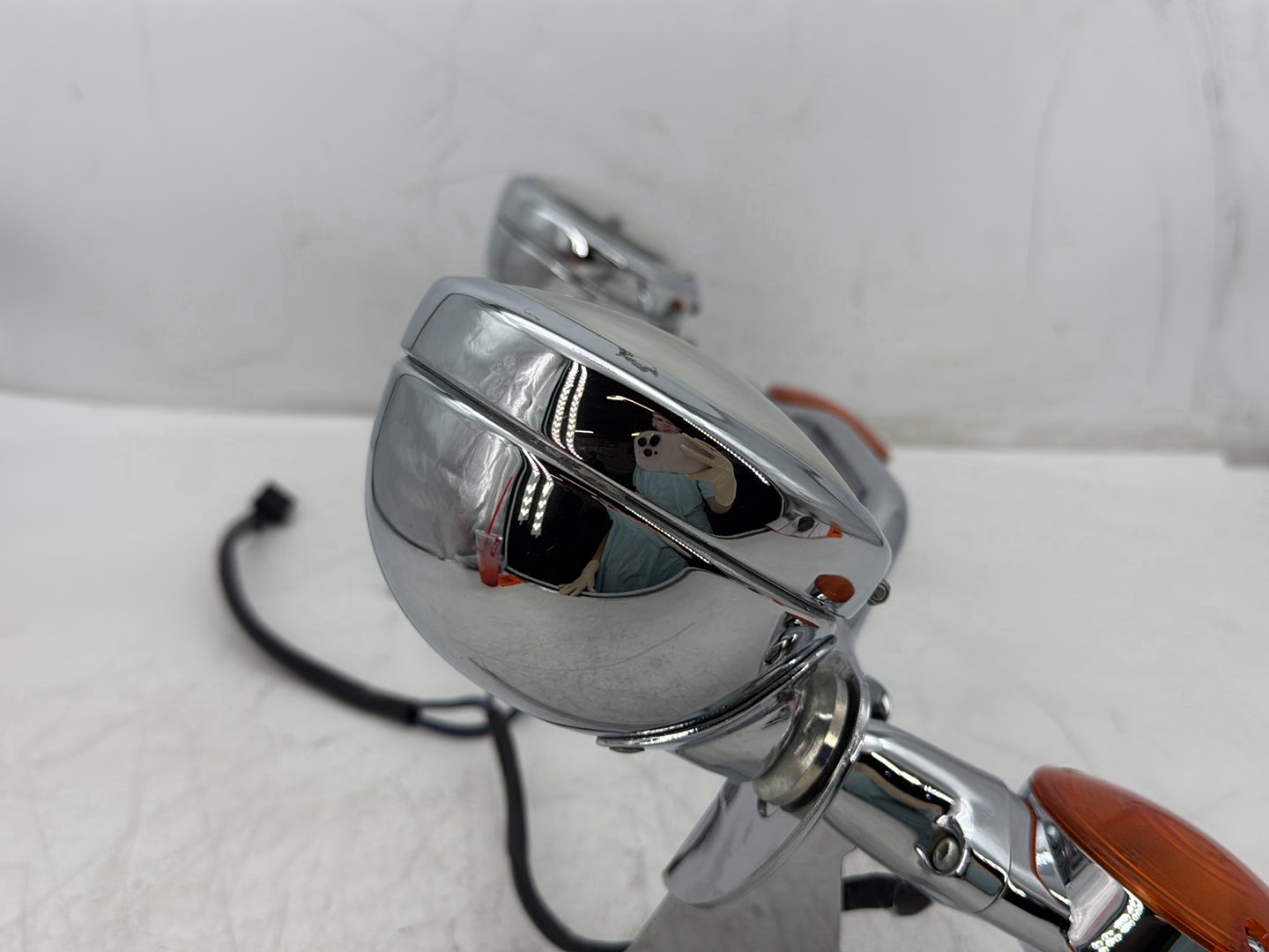 2005 Harley Electra Glide Touring Ultra FLHTCUI OEM Front Turn Signal Indicators Aux Light Bar
