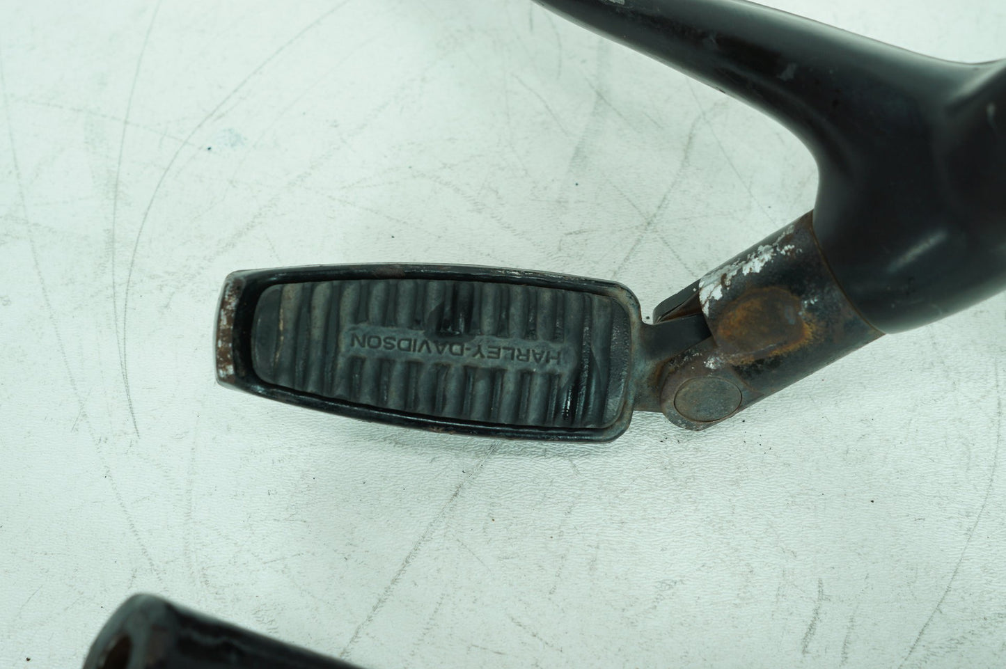 2004 - 2012 Harley-Davidson Sportster Custom Left & Right Driver Step Foot Rest Pegs 42652-04