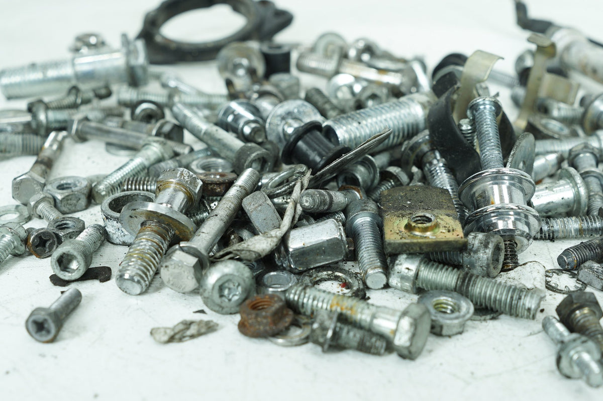 Hardware Bolts Nuts & Brackets, 2005, Harley-Davidson, Sportster, Low, XL883 L