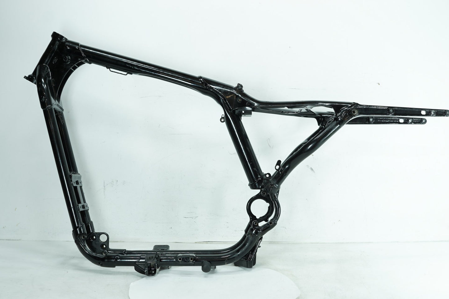 2004 - 2013 Harley-Davidson Sportster SuperLow Body Main Frame Chassis SLVG 49376-11