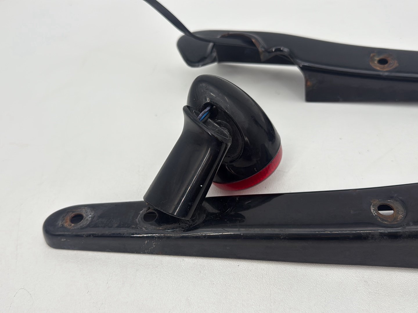 2004 - 2022 Harley-Davidson Sportster 1200 Nightster Rear Left Right Fender Struts Bracket & Turn Signal  60203-06