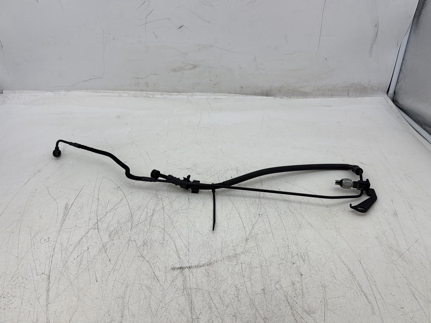 2012 Harley Street Glide Touring FLHX OEM Rear Brake Hose Line Pipe ABS