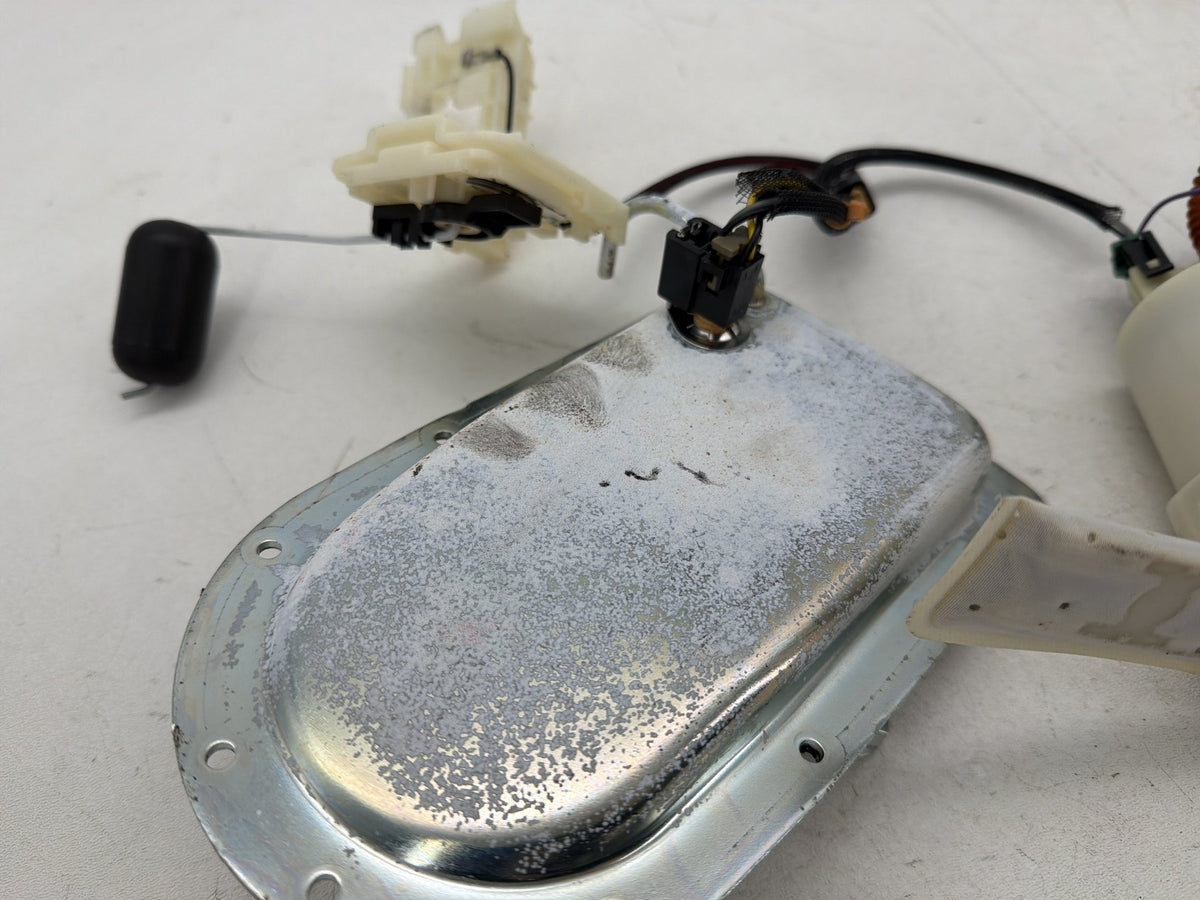 2016 Harley Dyna Fat Bob FXDF 103 OEM Gas Gasoline Fuel Petrol Pump Sending