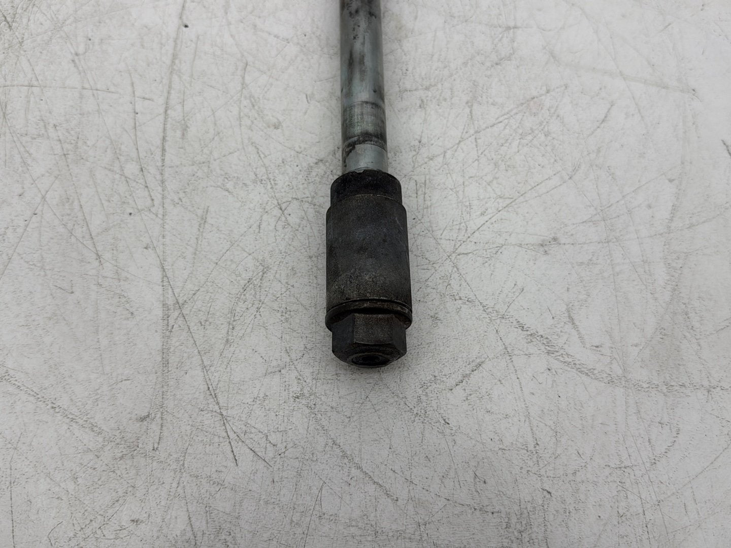 2005 Harley Dyna FXDWG Wide Glide OEM Rear Wheel Axle Bolt Shaft