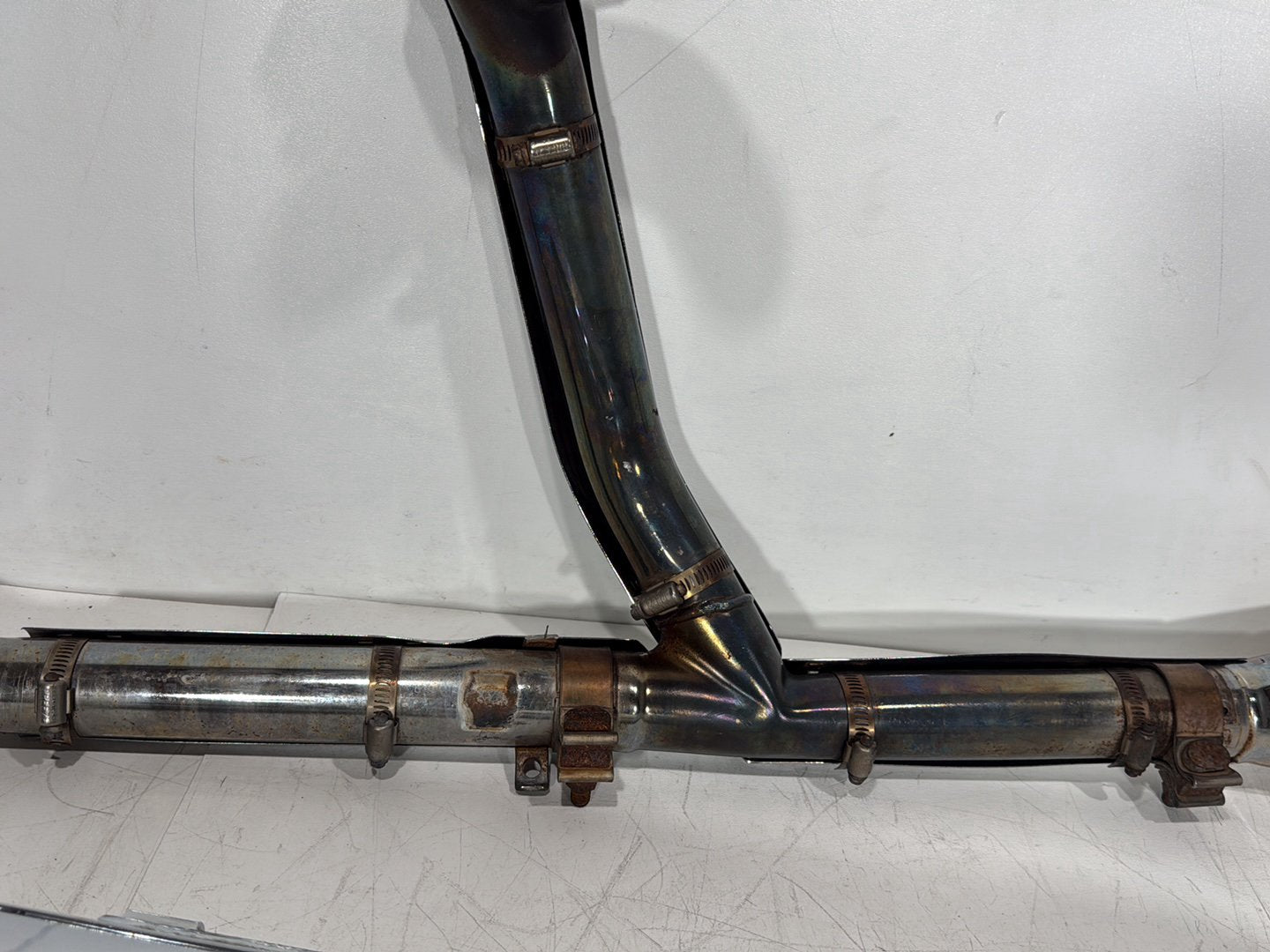 2004 Harley Touring FLHT Electra Glide OEM Exhaust Header Pipes Muffler Vance & Hines