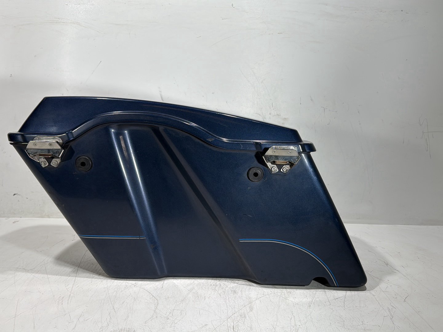 2008 Harley Road King Touring FLHR OEM Right 1 Saddlebag Luggage NO Key