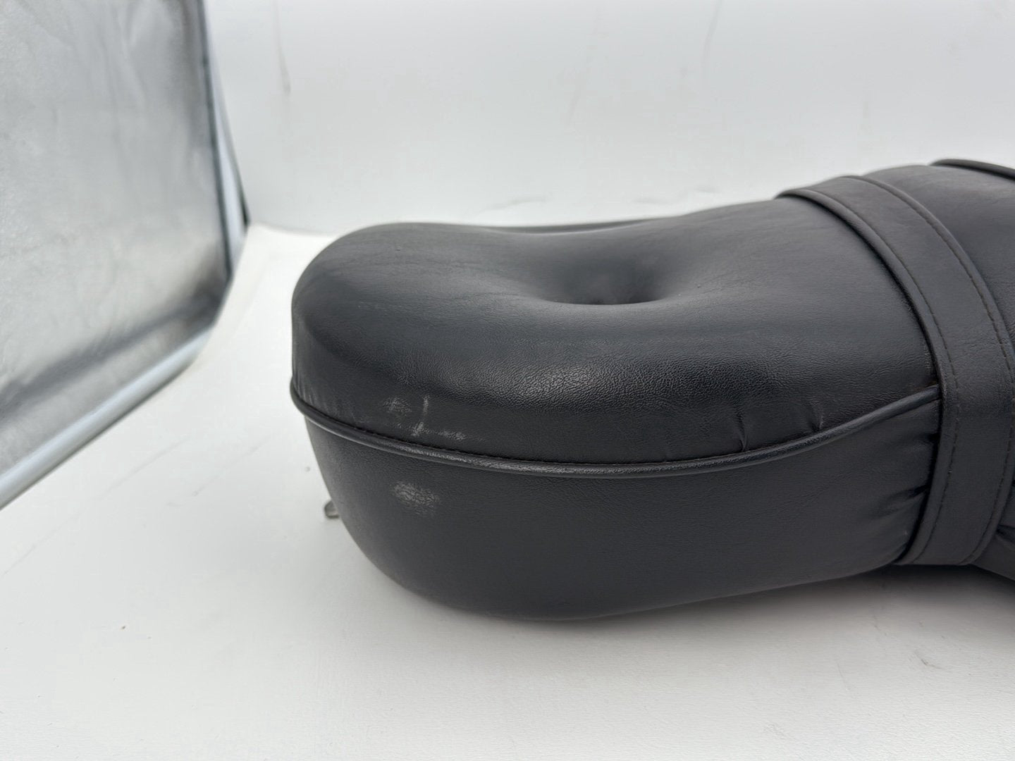 1993 Harley Sportster XLH883H Hugger 883 OEM Passenger Rider Driver Seat Saddle