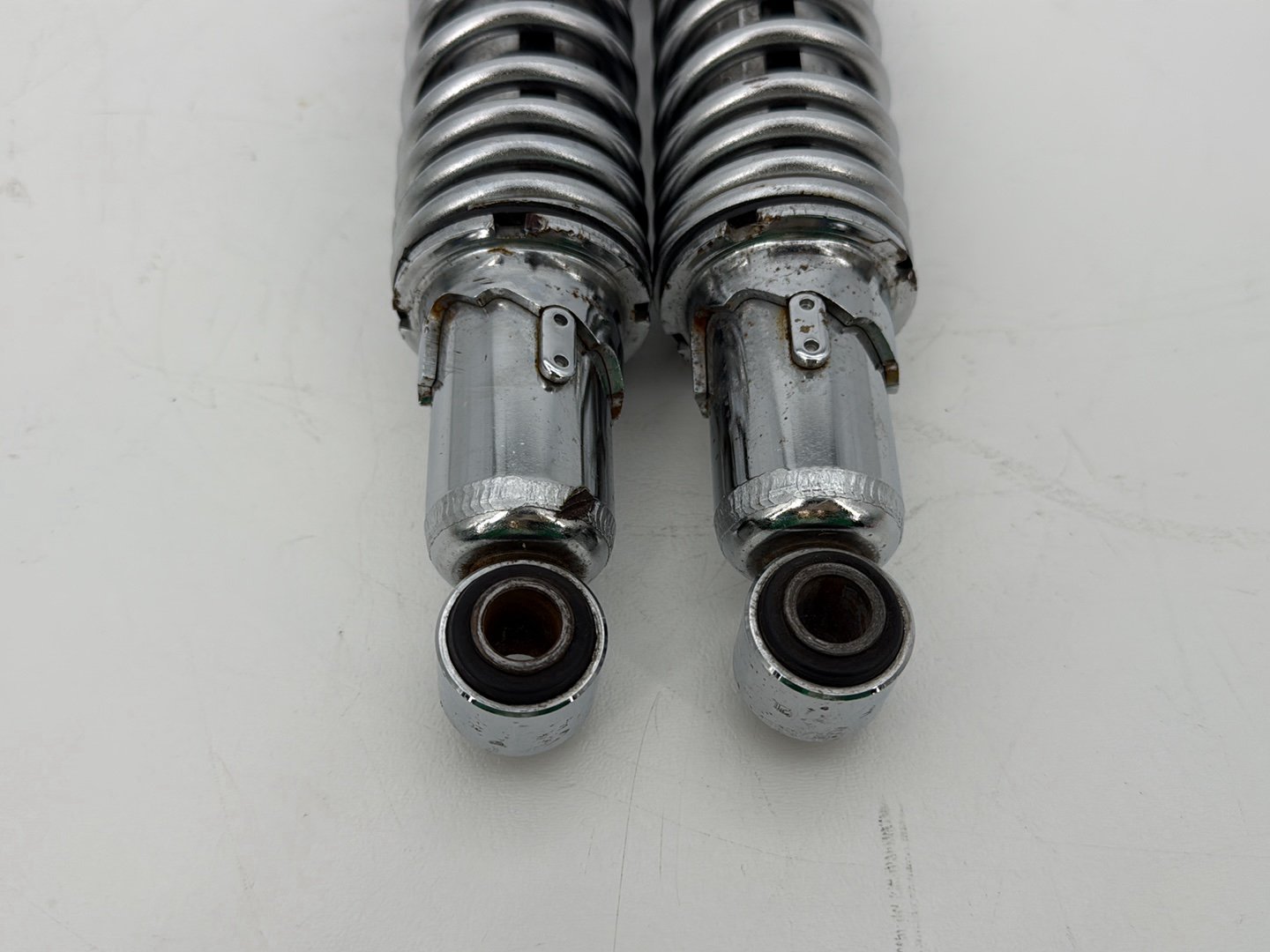 2009 Harley Sportster XL1200C 1200 Custom OEM Rear Left Right Shock Absorbers