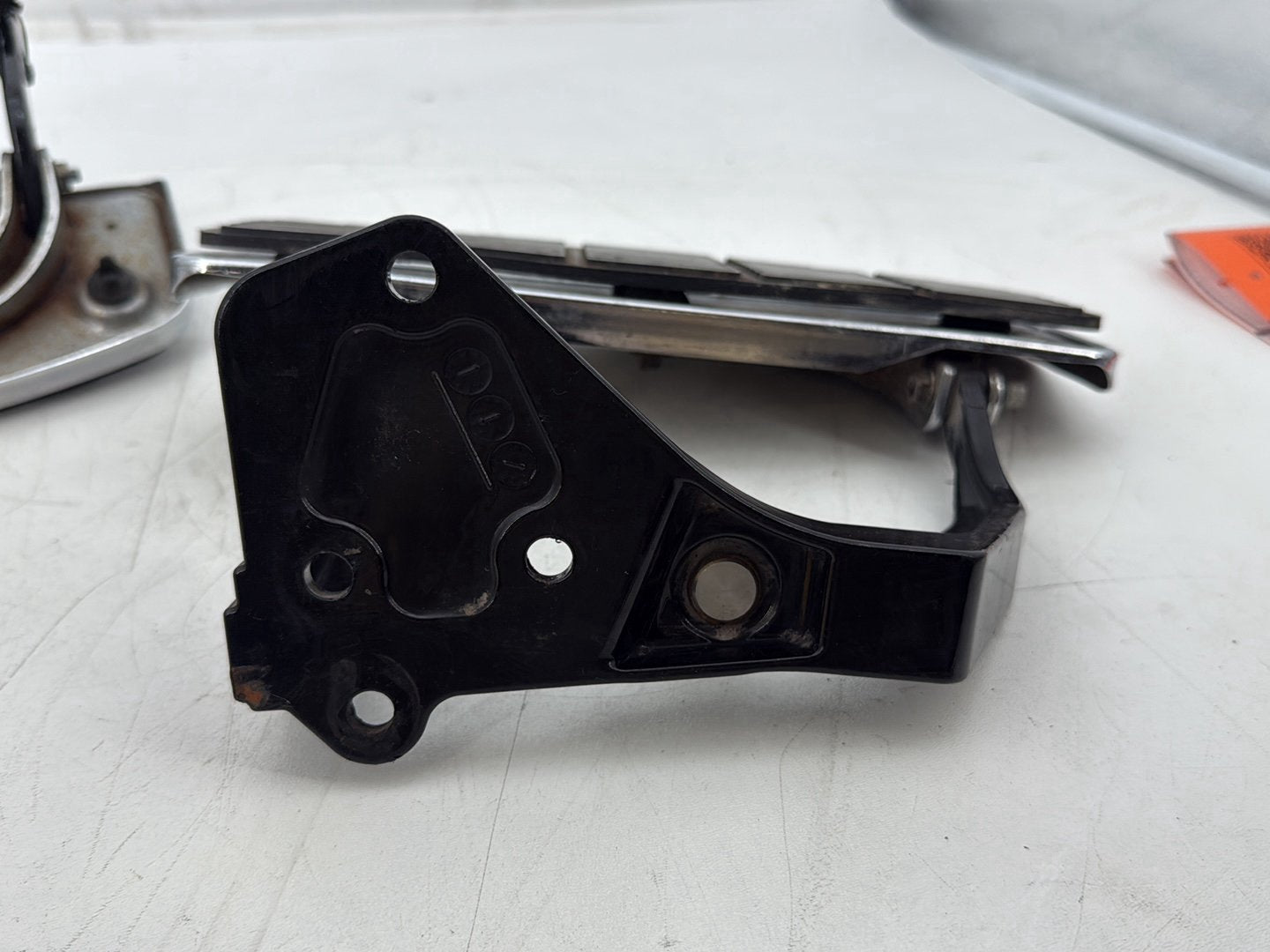2005 Harley Heritage Softail Classic OEM Left Right Driver Floorboard Foot Rest