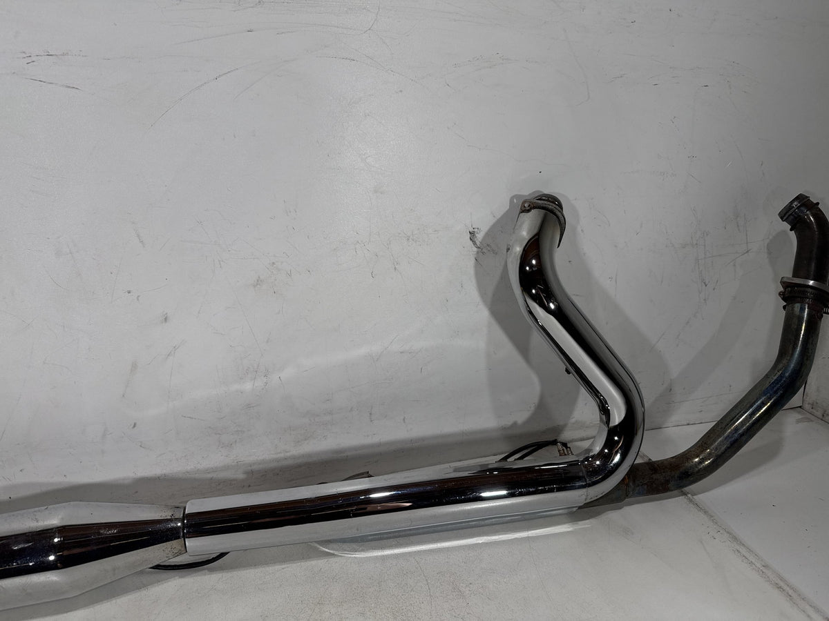 2011 Harley Electra Glide Touring Ultra OEM Exhaust Header Pipes Muffler