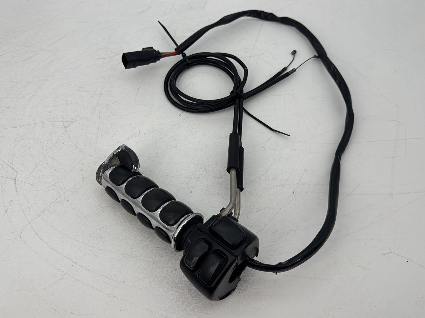 2009 Harley Sportster XL1200 1200 Low Right Engine Start Kill Switches Controls