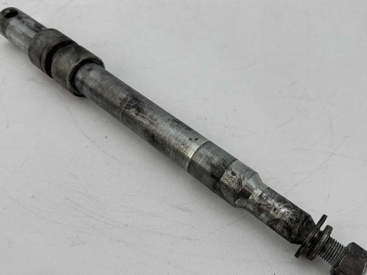 1999 - 2006 Harley-Davidson Touring Electra Glide Classic Front Wheel Axle Bolt Shaft 43364-00