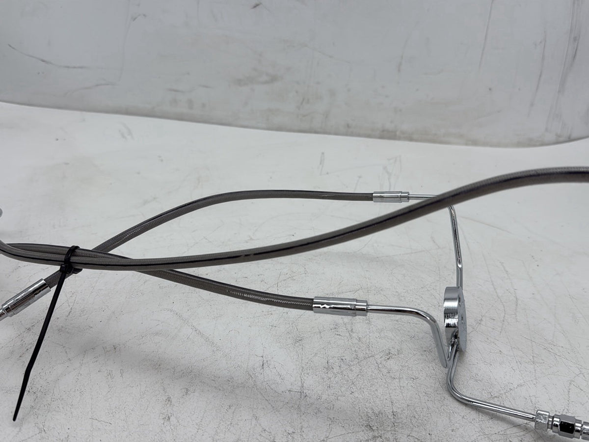 2007 Harley Road King Touring FLHR OEM Front Brake Hose Line Pipe